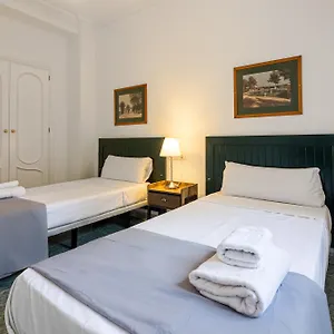  Apartamento El Patio De La Luna Freshapartments